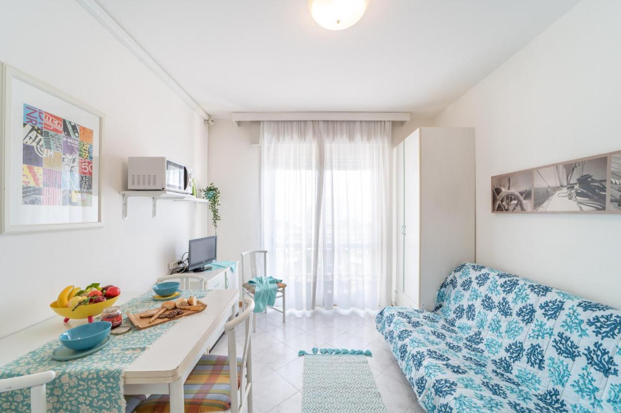 Апартаменты Residenza Puerto Do Sol Линьяно-Саббьядоро Экстерьер фото