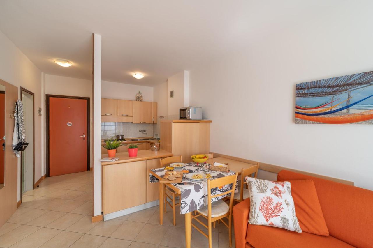 Апартаменты Residenza Puerto Do Sol Линьяно-Саббьядоро Экстерьер фото