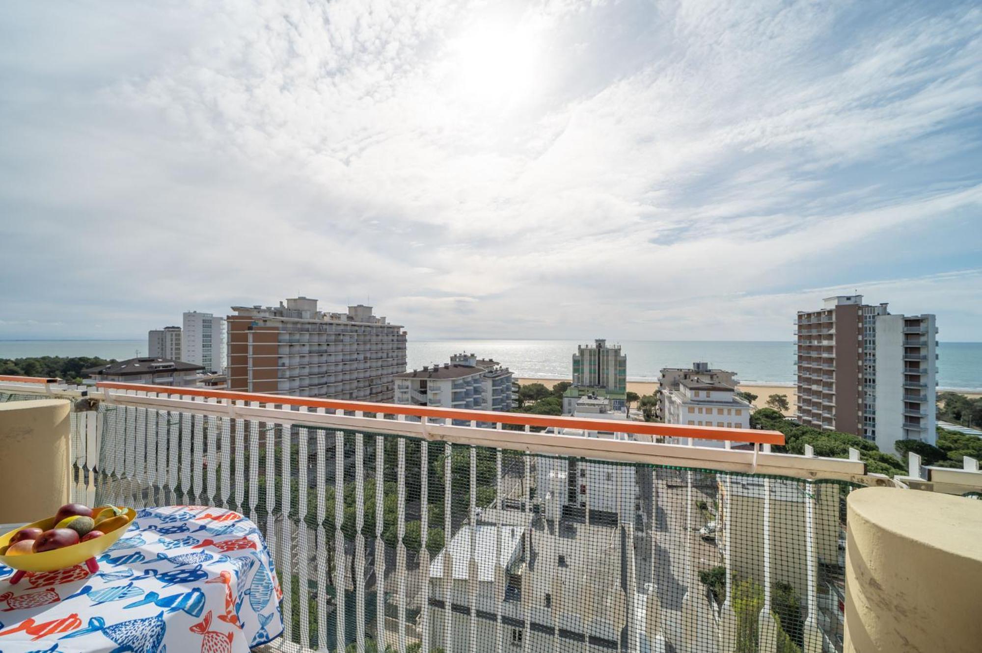 Апартаменты Residenza Puerto Do Sol Линьяно-Саббьядоро Экстерьер фото
