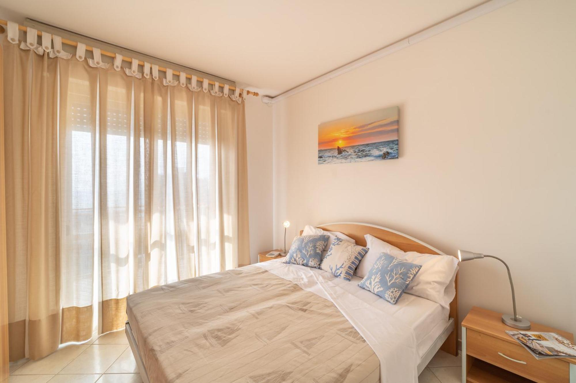 Апартаменты Residenza Puerto Do Sol Линьяно-Саббьядоро Экстерьер фото