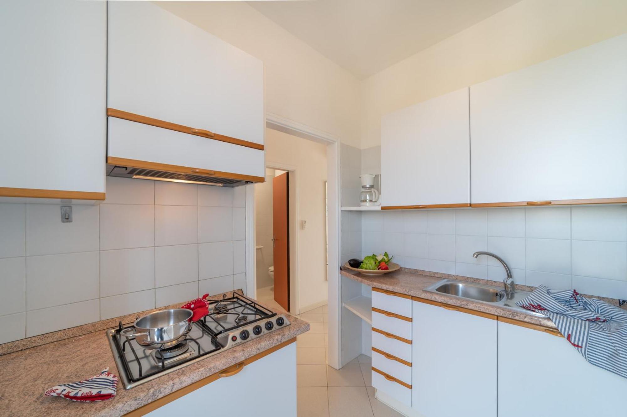 Апартаменты Residenza Puerto Do Sol Линьяно-Саббьядоро Экстерьер фото