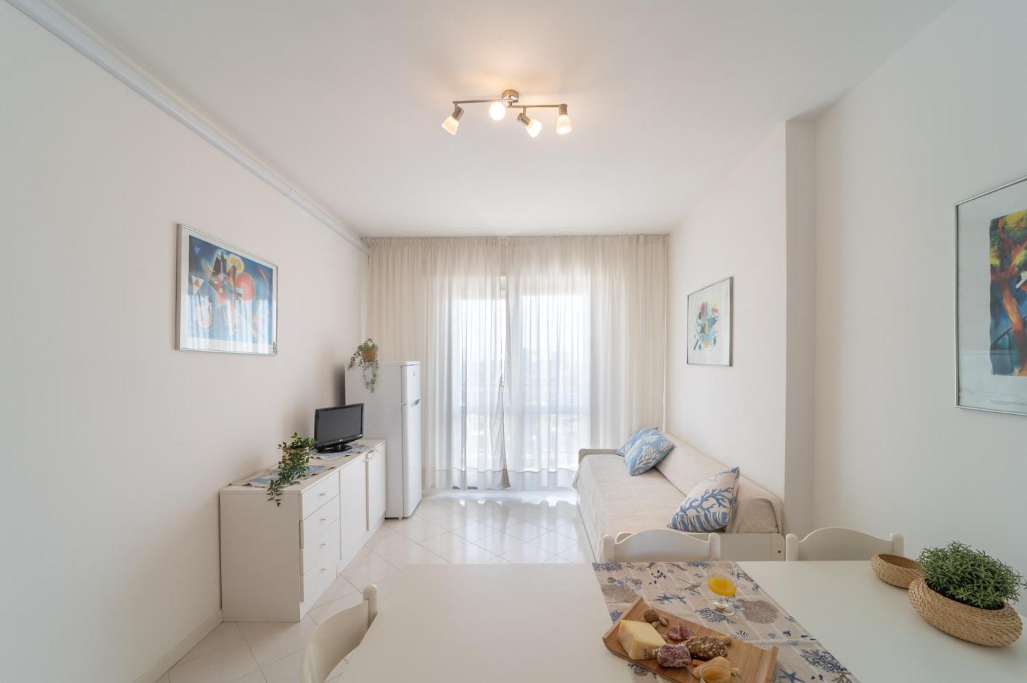 Апартаменты Residenza Puerto Do Sol Линьяно-Саббьядоро Экстерьер фото