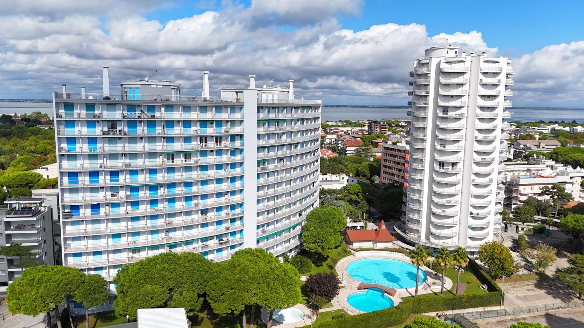 Апартаменты Residenza Puerto Do Sol Линьяно-Саббьядоро Экстерьер фото