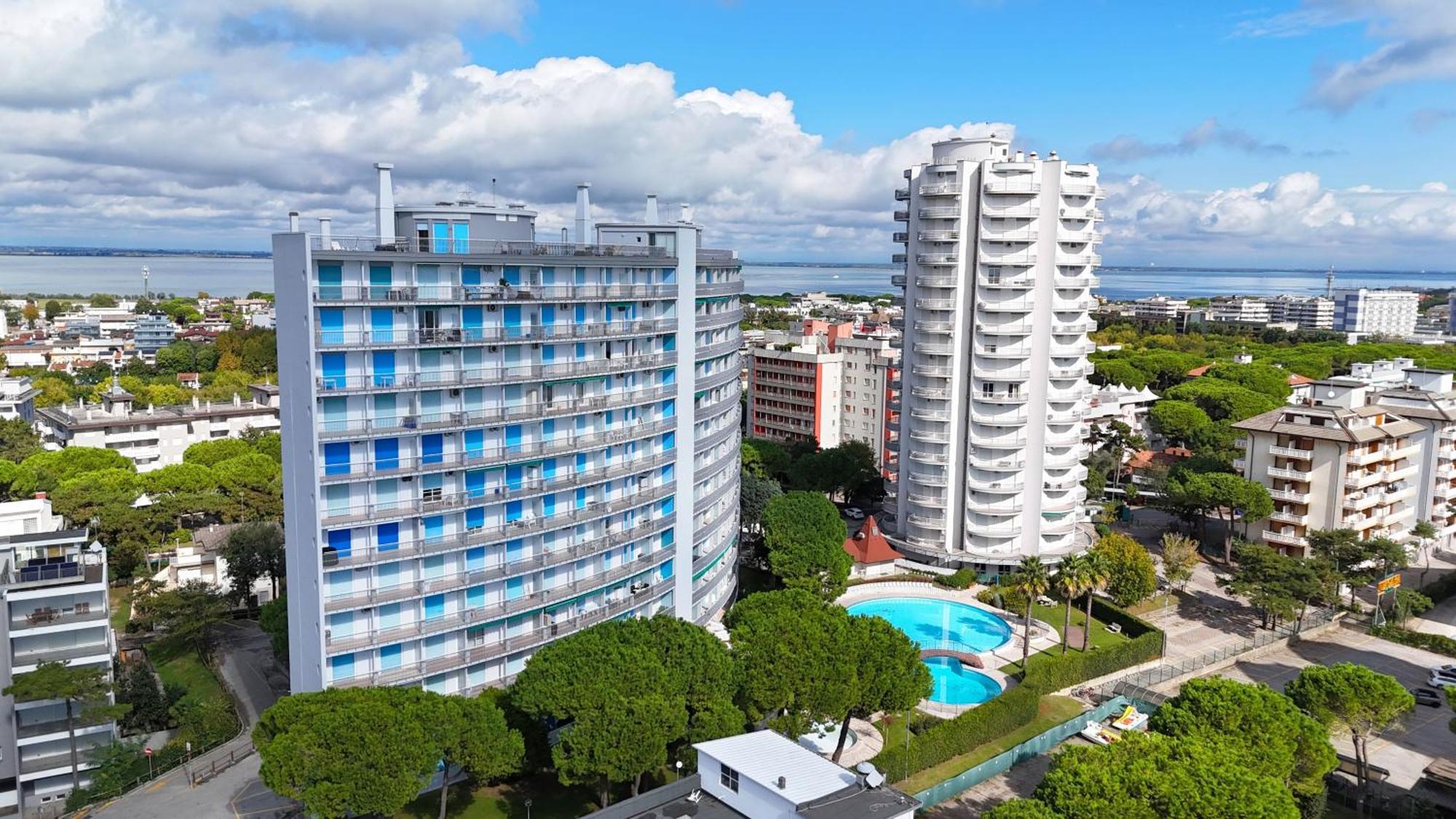 Апартаменты Residenza Puerto Do Sol Линьяно-Саббьядоро Экстерьер фото